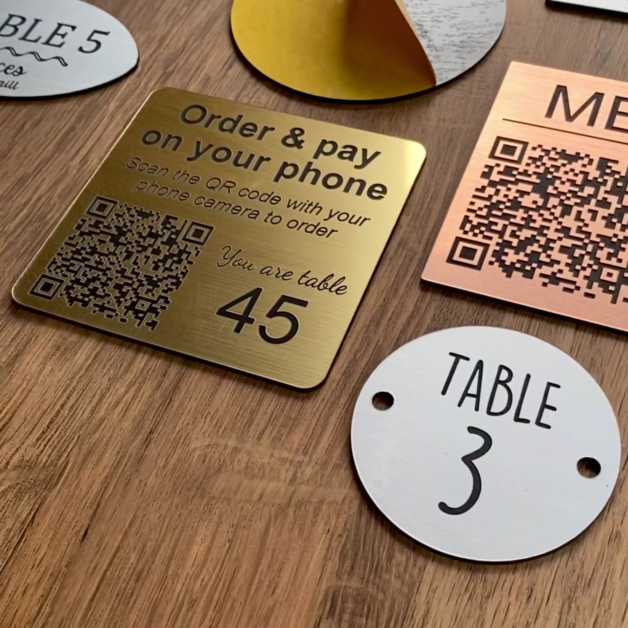 Metallic Table Numbers With QR Codes – Restaurant Cafe Table Signs